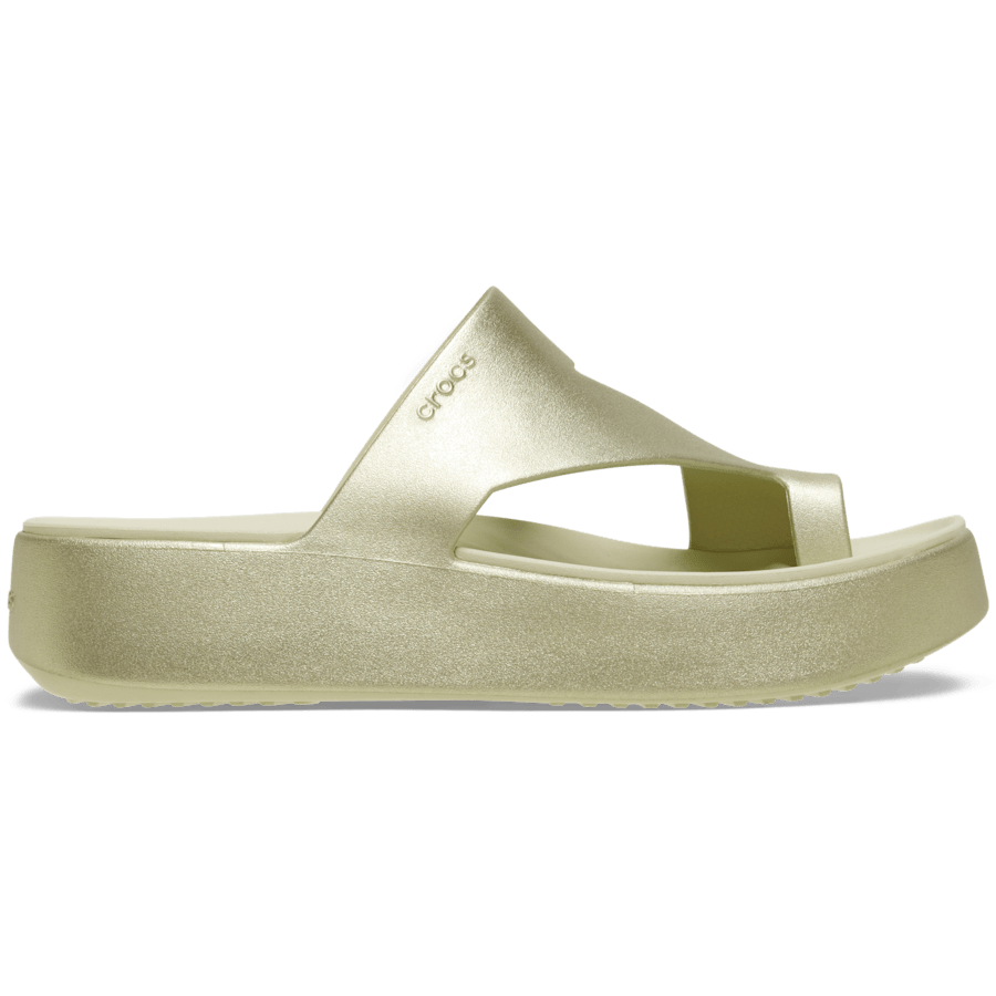 Getaway Platform Toe Loop Metallic Sandal