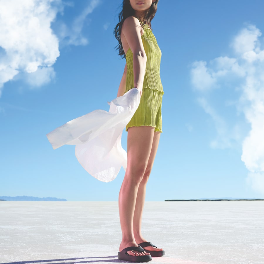 Getaway Platform Flip - Image 15