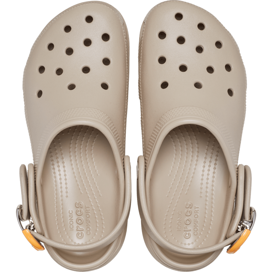 Classic Platform Dipped Buckle Clog - Image 3