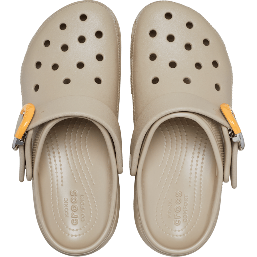 Classic Platform Dipped Buckle Clog - Image 8
